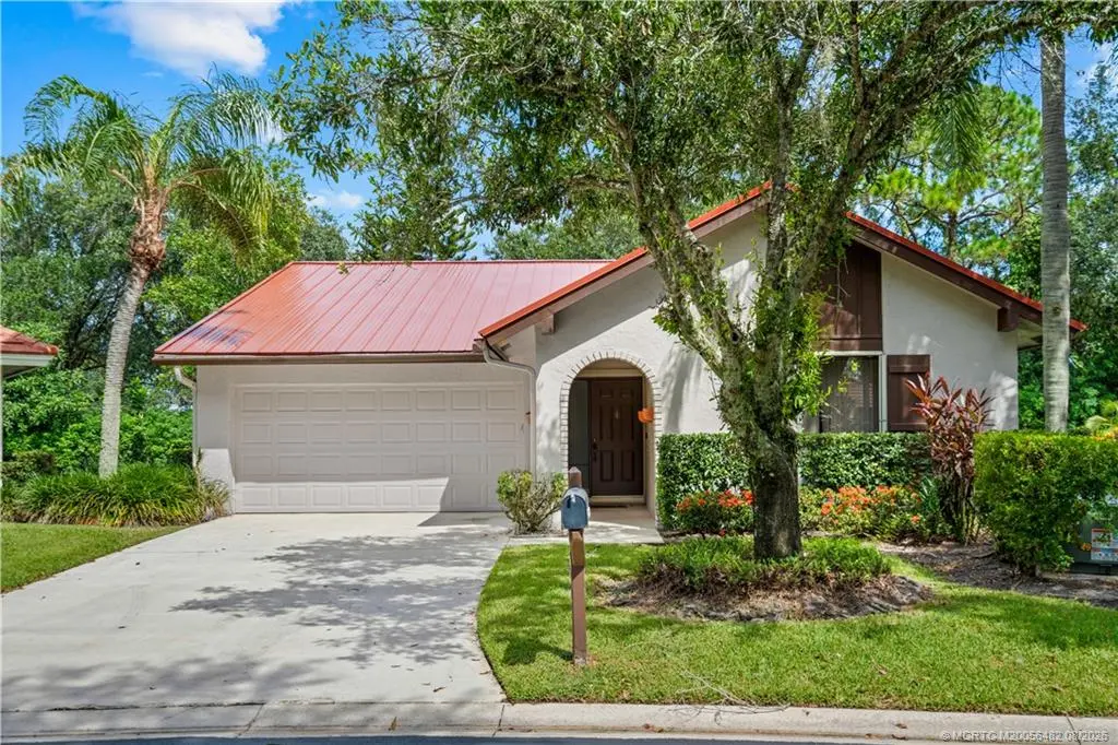 2600 Willowood Circle, Palm City