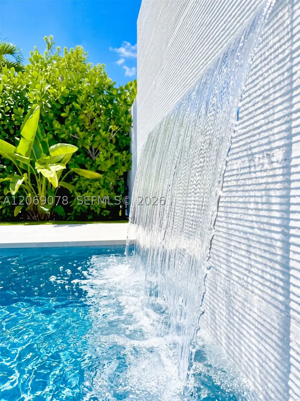 2290 13th, Miami