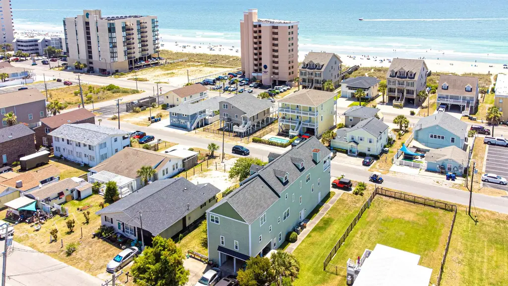 1511 Holly Dr., North Myrtle Beach