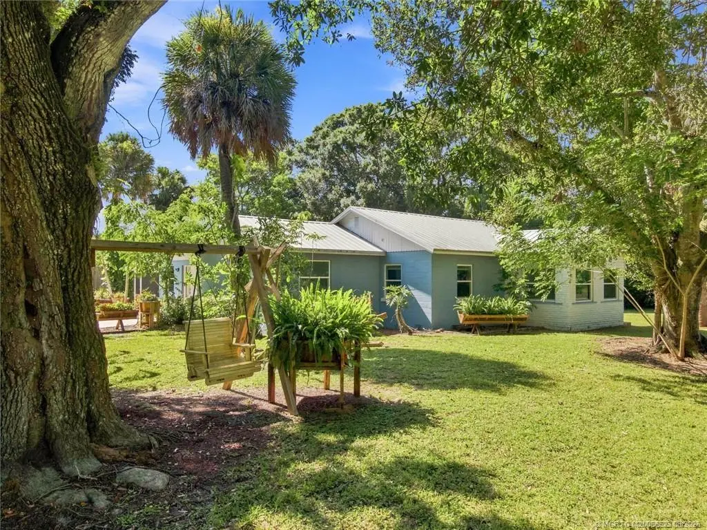 3 of 56 - 1895 39th Avenue, Vero Beach, FL