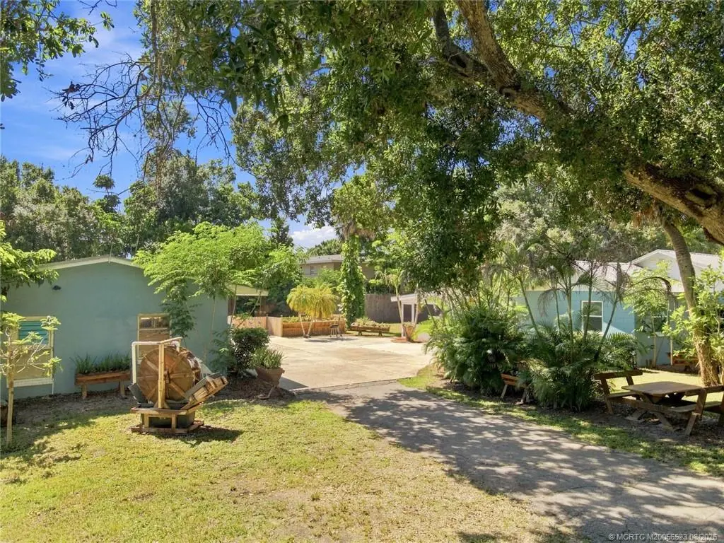 4 of 56 - 1895 39th Avenue, Vero Beach, FL