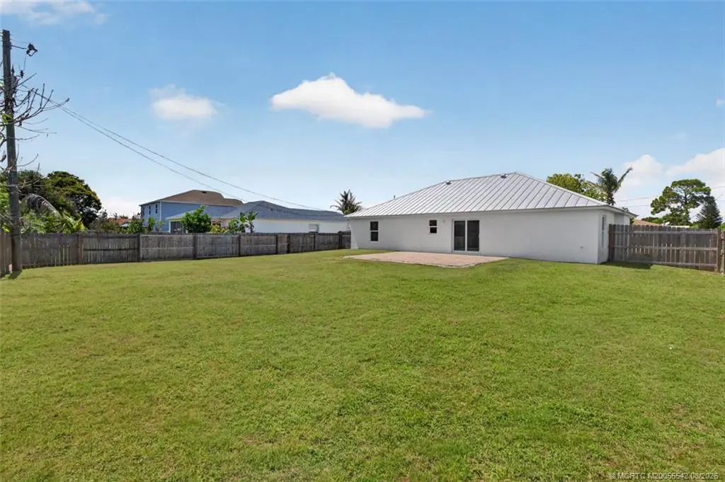 3 of 28 - 2470 Toledo Avenue, River Park, FL