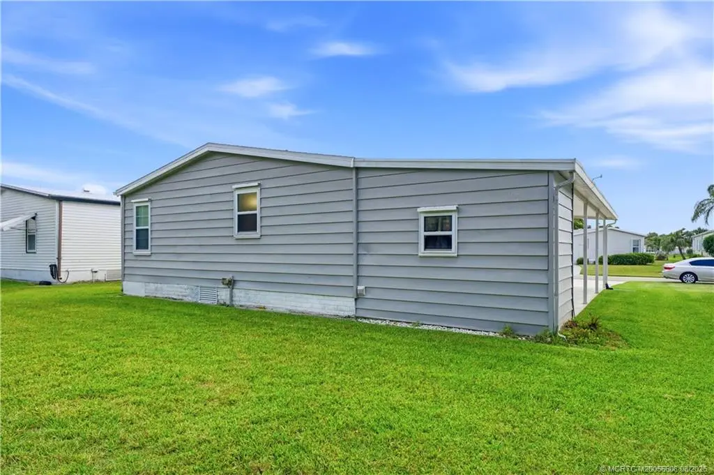 3 of 39 - 2917 Fiddlewood Circle, Fort Pierce, FL