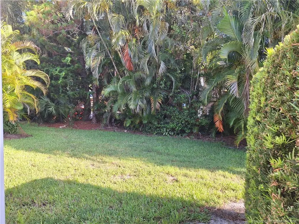 4 of 5 - 1589 Tidewater Place, Stuart, FL