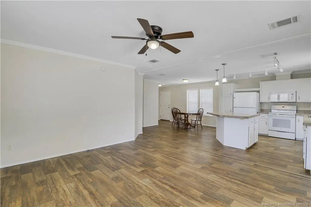 3 of 34 - 264 Oak Street, Stuart, FL