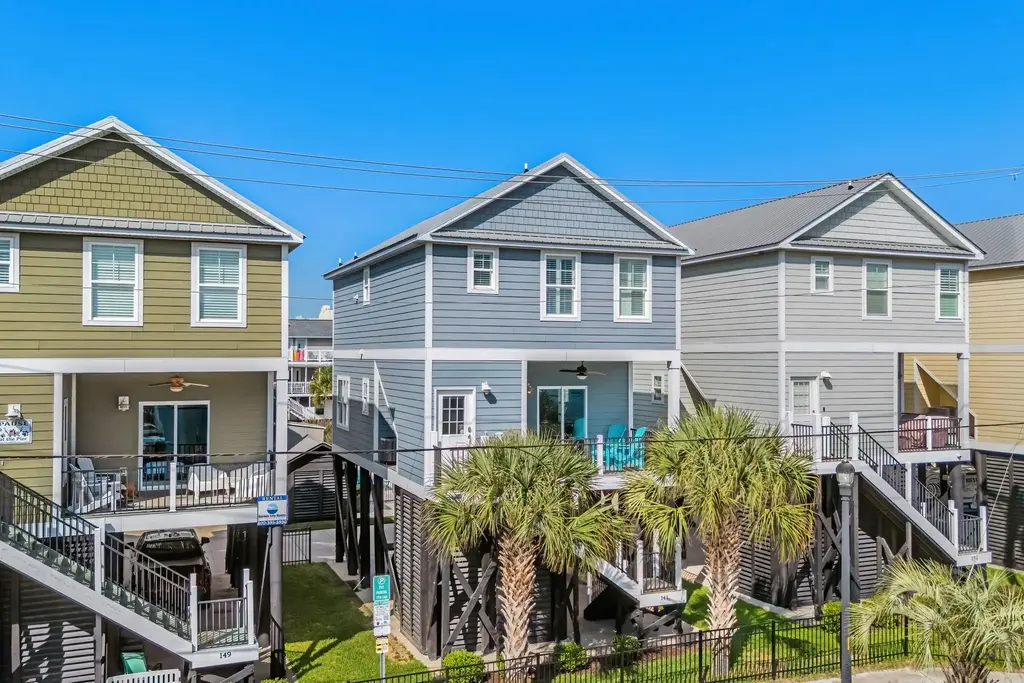 141 Garden City Retreat Dr., Garden City Beach