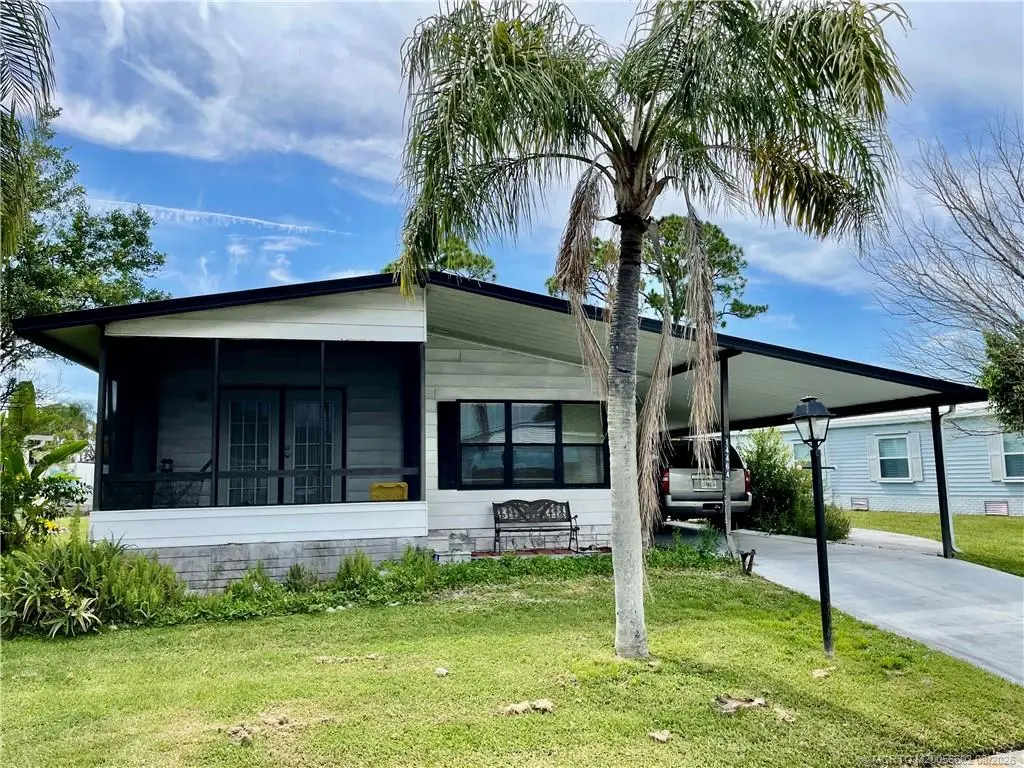 3 of 36 - 14464 Rake Drive, Indiantown, FL