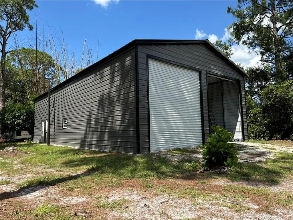 3 of 18 - 1376 144th Street, Okeechobee, FL