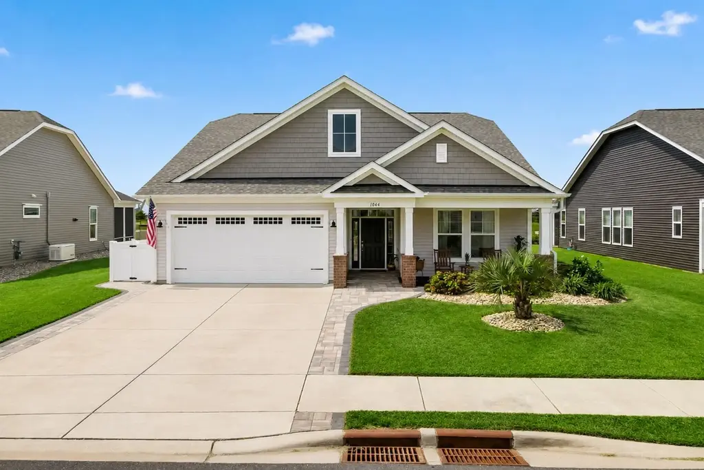 1044 Cascade Loop, Little River
