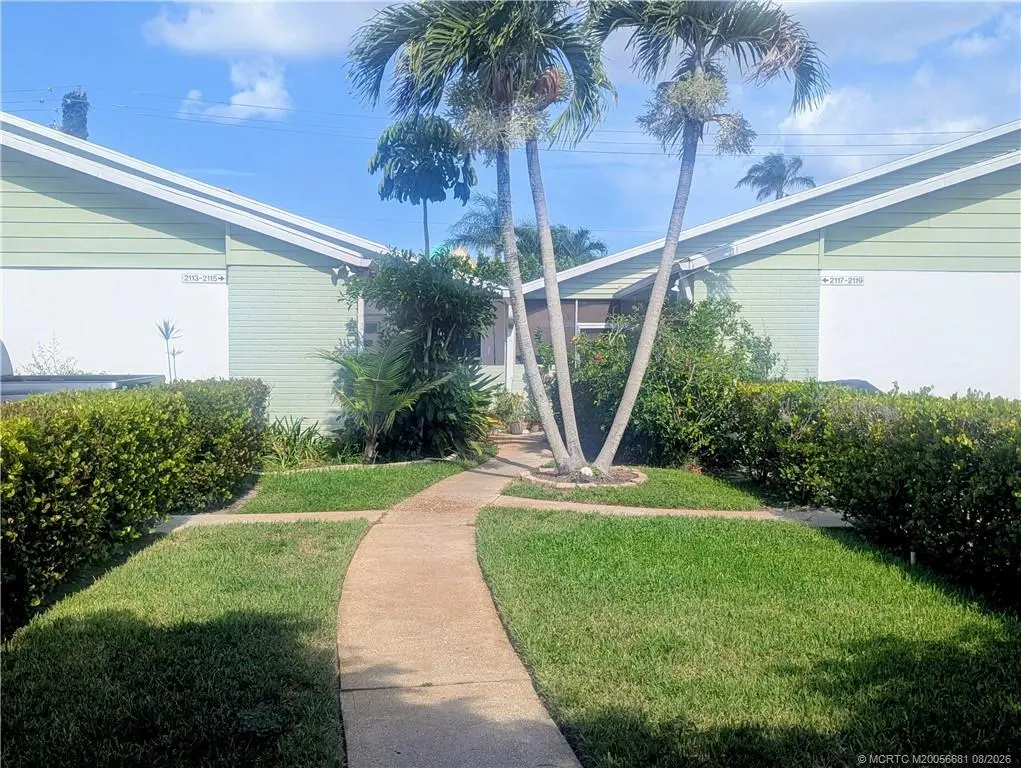 3 of 13 - 2113 Edler Drive, Stuart, FL