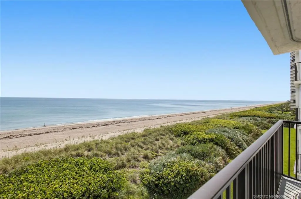 9490 Ocean Drive 409, Jensen Beach