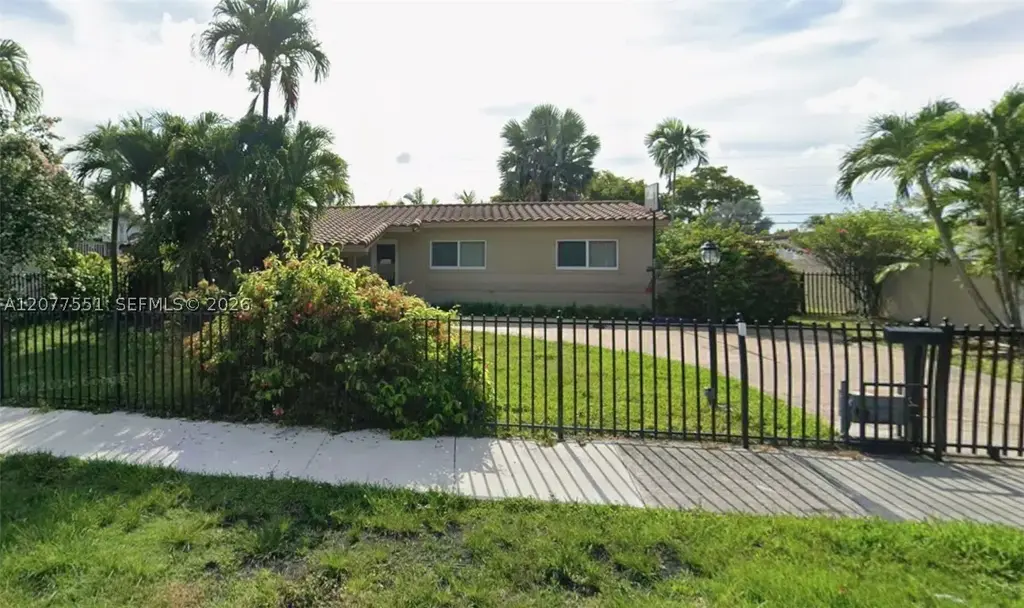 1435 78th, Miami