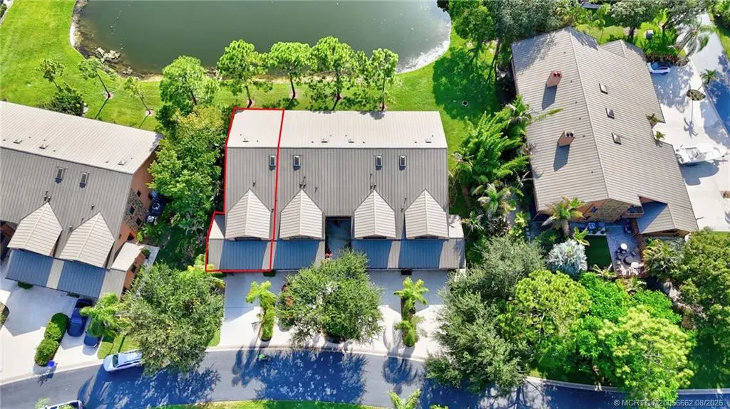 2 of 44 - 132 Crestwood Circle, Stuart, FL