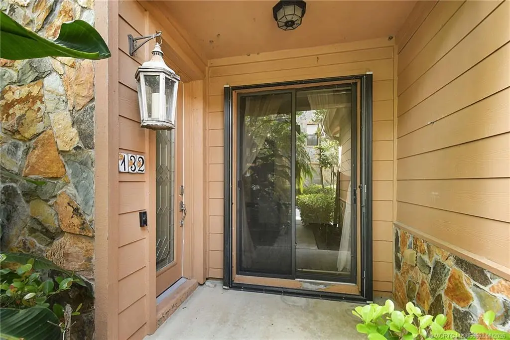 4 of 44 - 132 Crestwood Circle, Stuart, FL