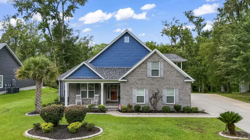 1051 Academy Dr., Conway