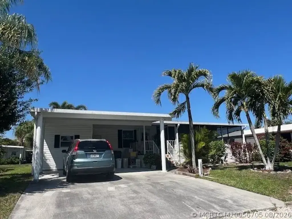6225 Holly Lane, Lantana