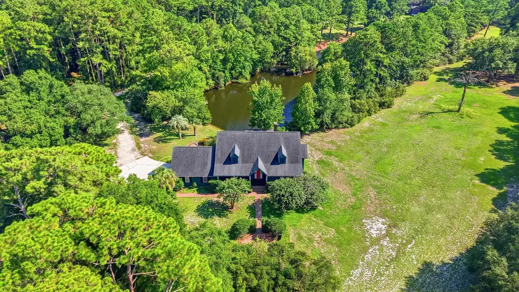 159 Wisteria Plantation Dr., Pawleys Island