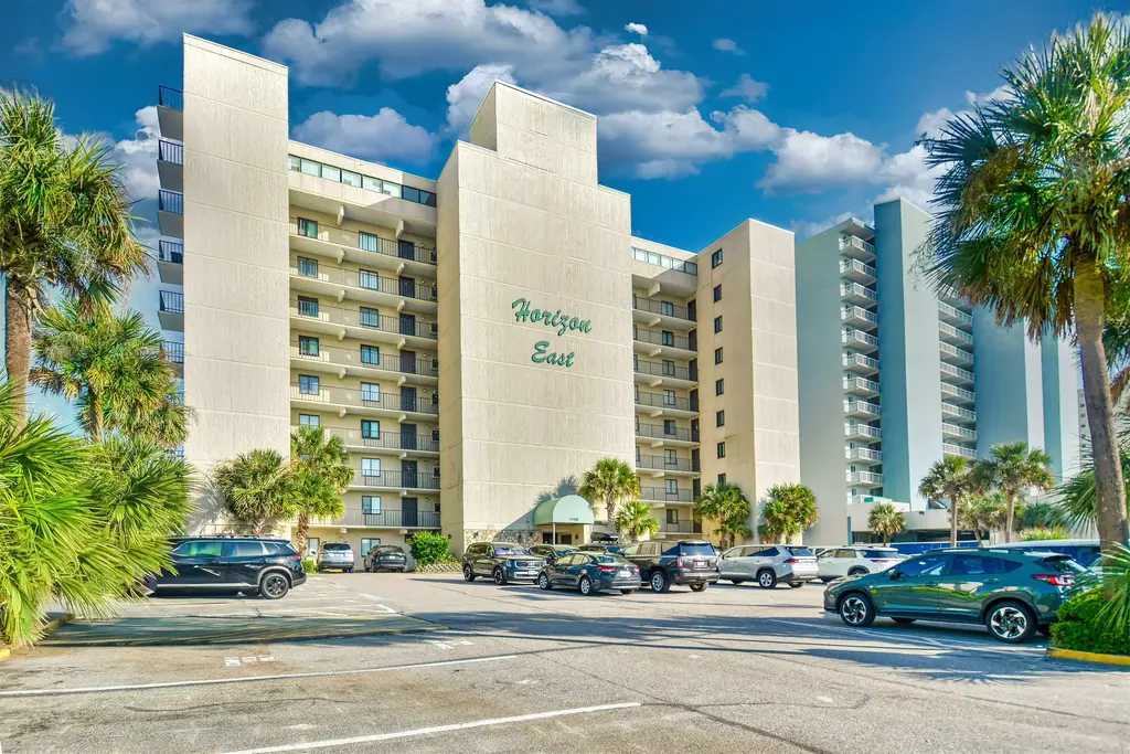 1108 N Waccamaw Dr. Ph-b, Murrells Inlet