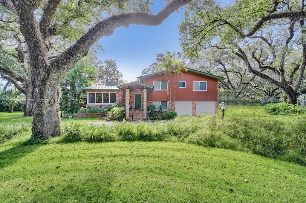 5500 Woodland, Dania Beach