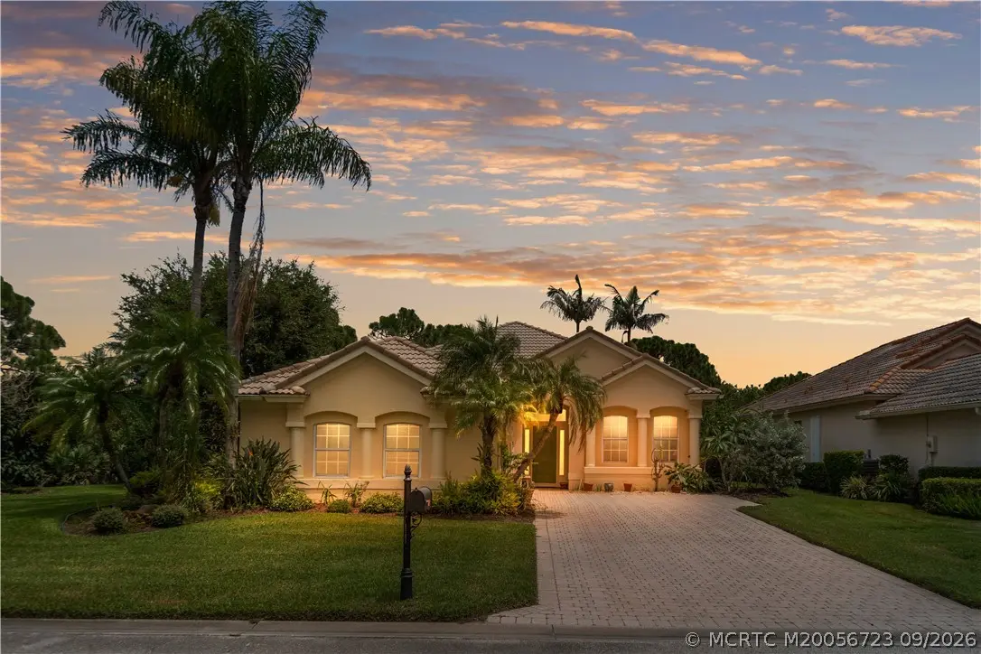 2 of 35 - 4505 Wandering Oak Court, Jensen Beach, FL
