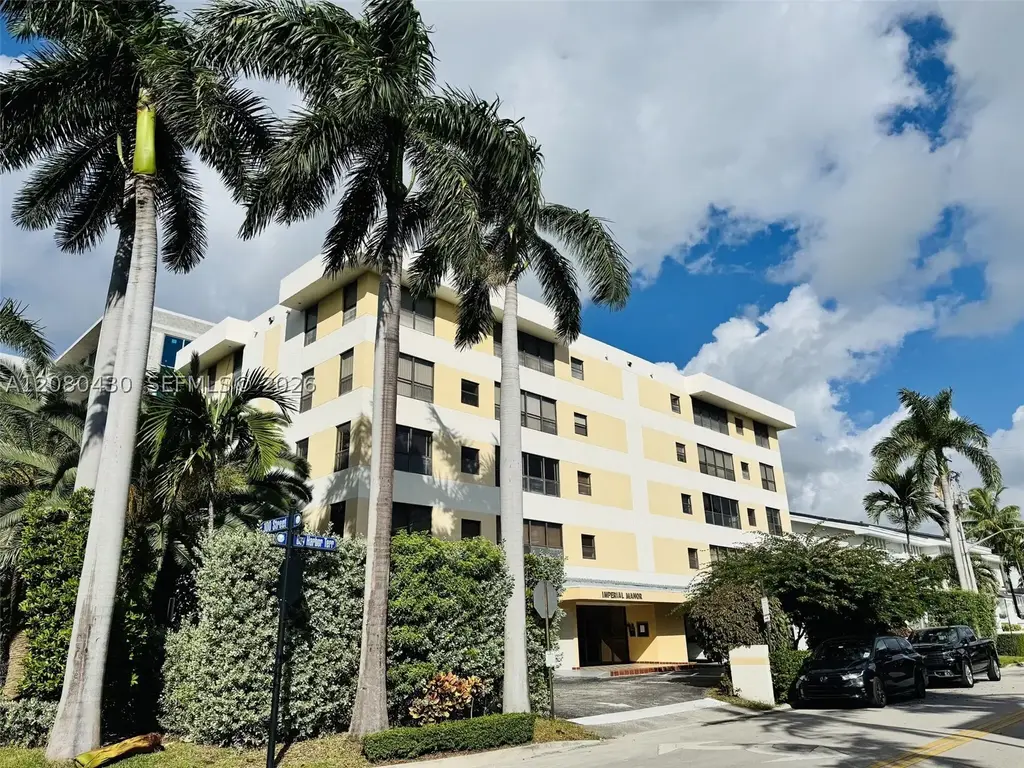 10000 Bay Harbor 201-a, Bay Harbor Islands