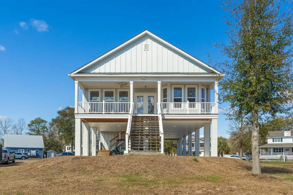 400 Elizabeth Dr., Murrells Inlet
