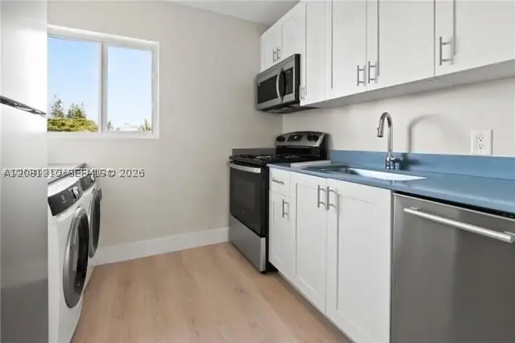 1101 80th 301, Miami