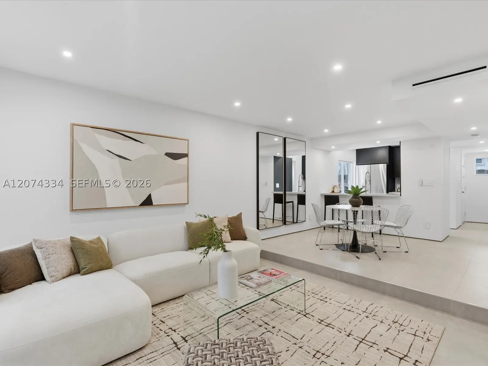 2 of 42 - 2945 Bridgeport E, Coconut Grove, FL