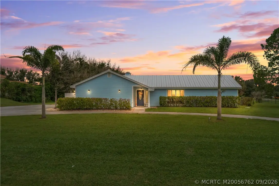 3525 Racquet Club Way, Palm City