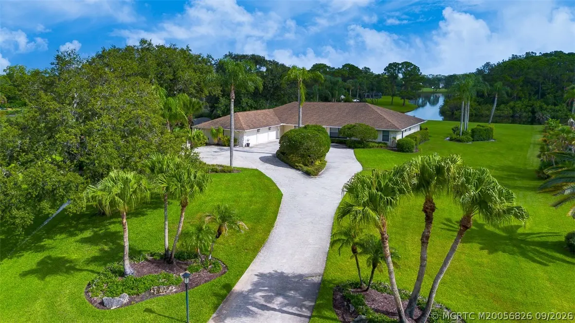 3495 Forest Hills Court, Palm City