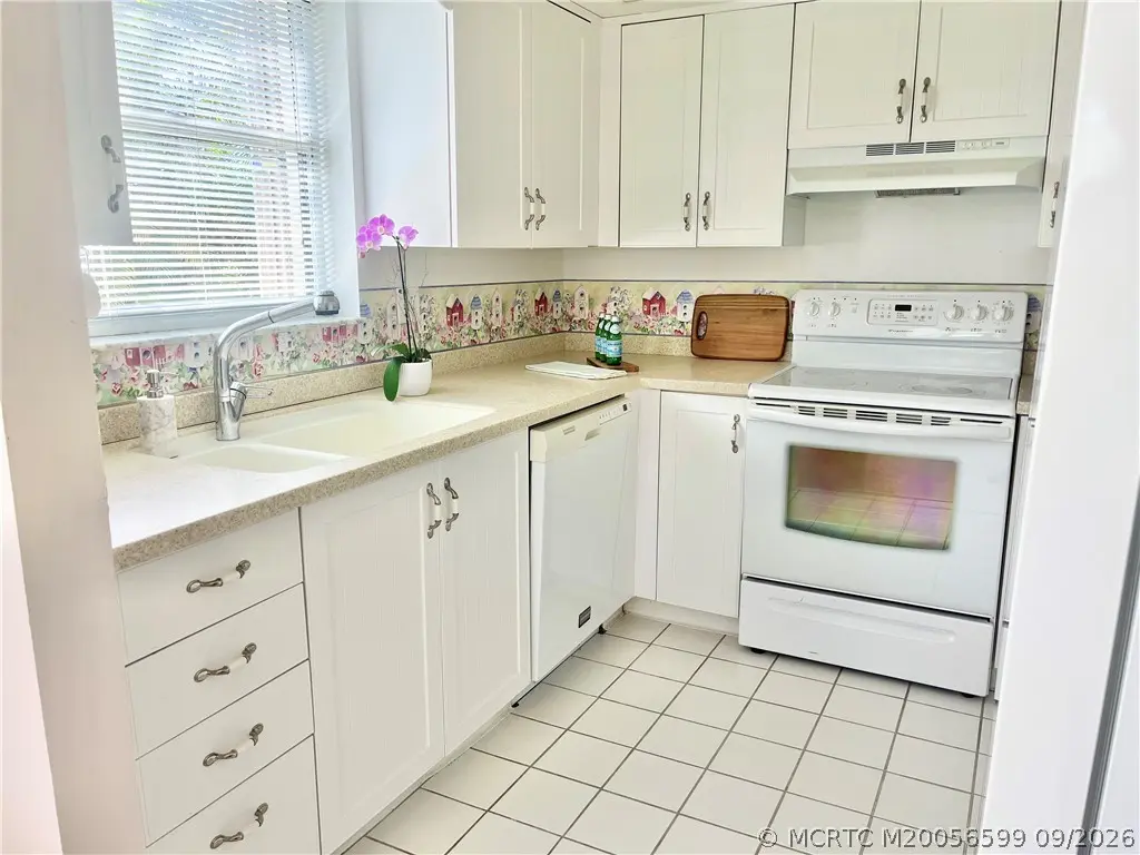 2 of 23 - 911 South River Drive 107, Stuart, FL
