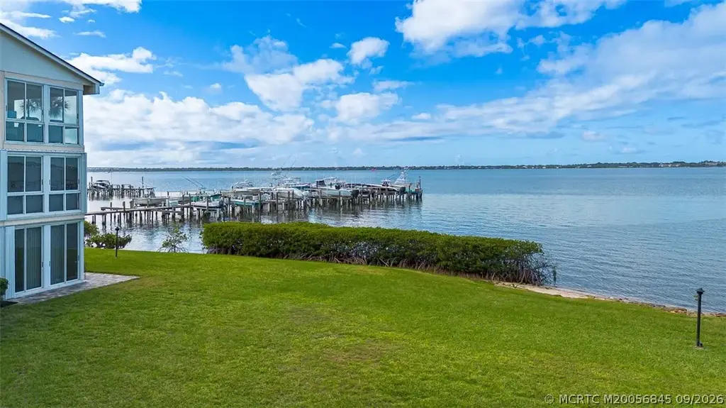 2370 Ocean Boulevard C106, Stuart