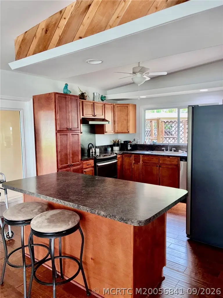 4 of 22 - 2211 Pelican Terrace, Jensen Beach, FL