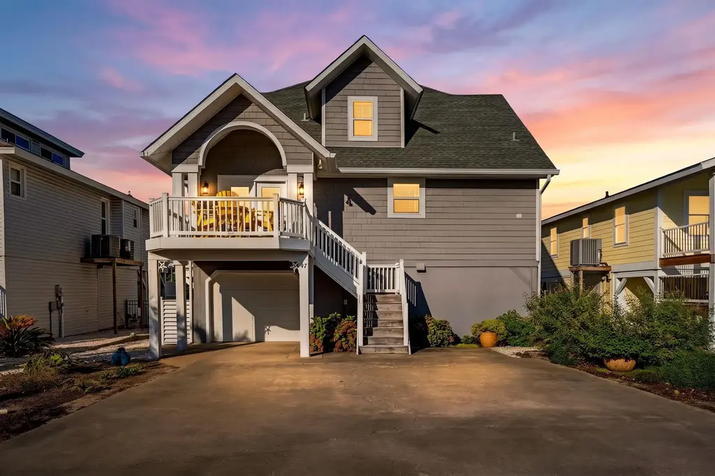 27 Monroe St., Ocean Isle Beach