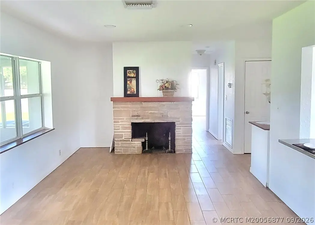 4 of 23 - 1038 Trinidad Avenue, Fort Pierce, FL