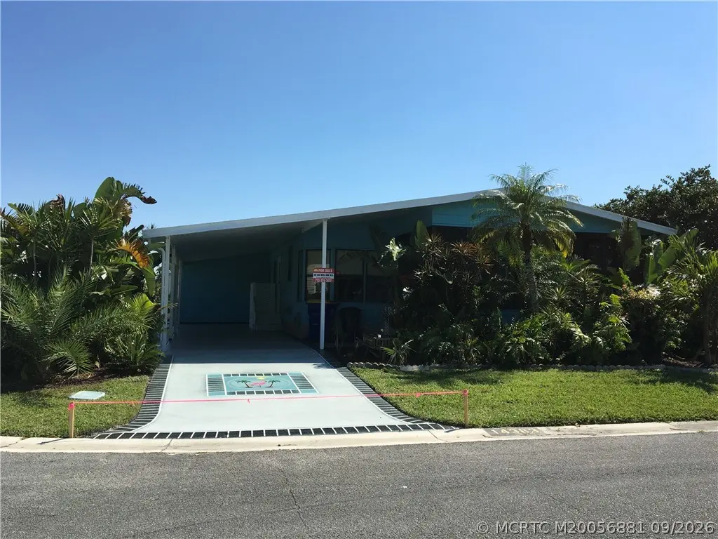14383 Sw Rake Drive E-22, Indiantown