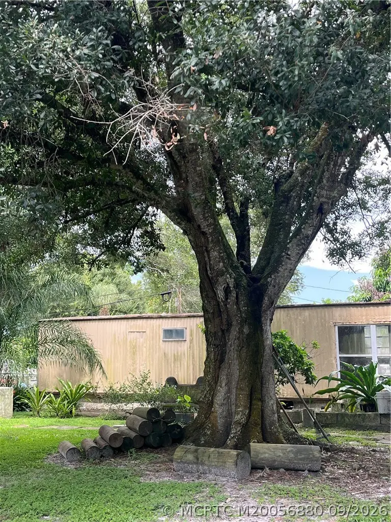 4 of 7 - 1183 Pinetree Trail, Stuart, FL