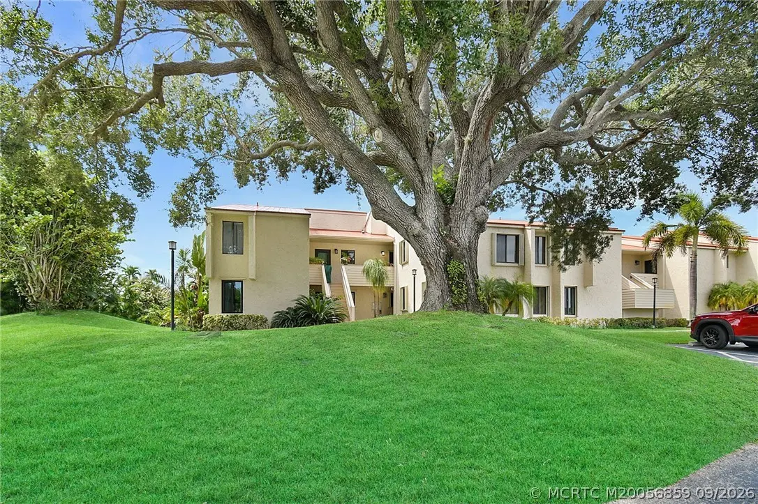 5111 Miles Grant Road 202, Stuart