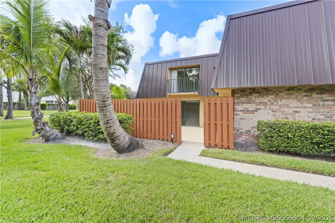 5726 Windsong Lane 324, Stuart