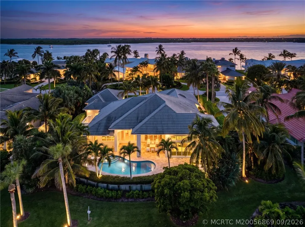 7037 Harbor Circle, Stuart