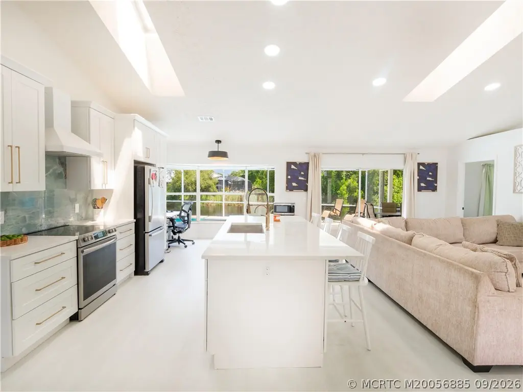 4 of 38 - 1123 Oak Hollow Court, Palm City, FL