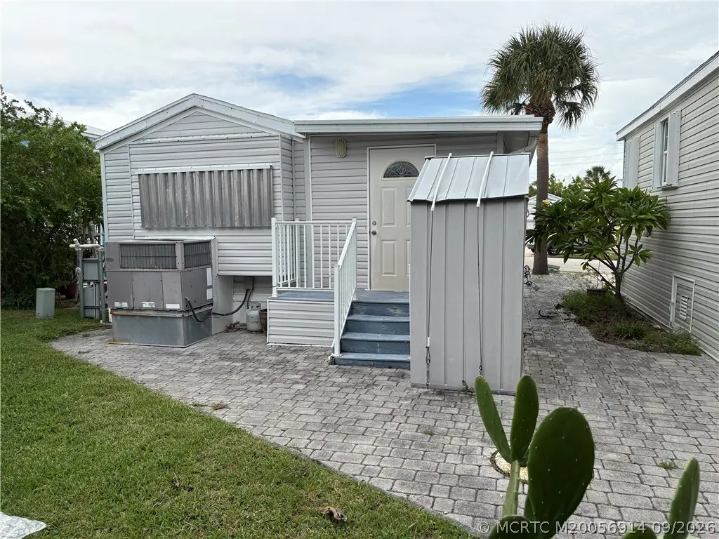 4 of 38 - 879 Nettles Boulevard, Jensen Beach, FL
