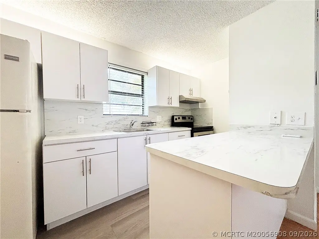 5 of 17 - 1041 Monterey Road 2-15, Stuart, FL