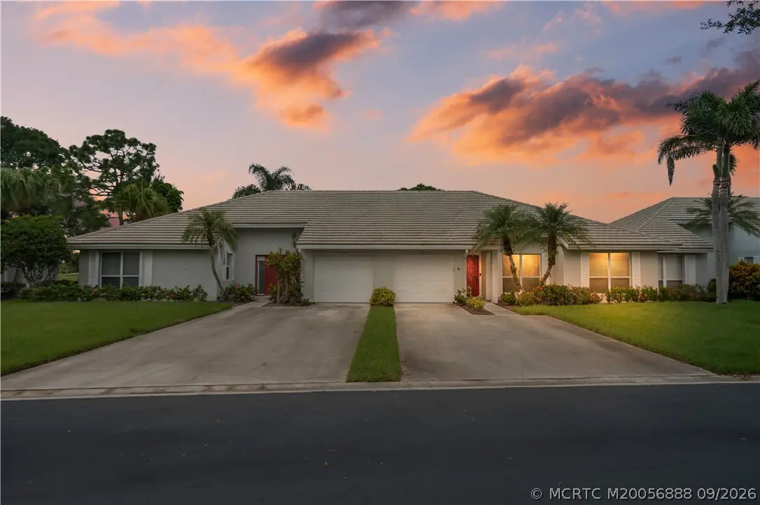 2696 Westlake Circle, Palm City