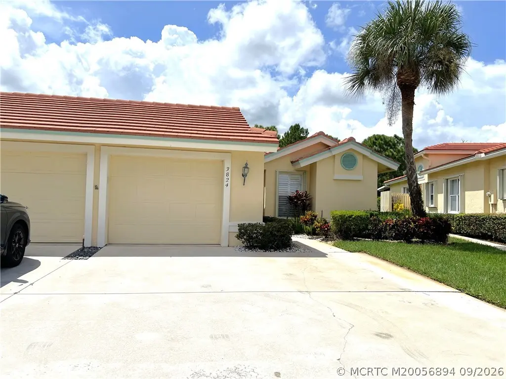 3824 Inwood Pines Lane, Palm City