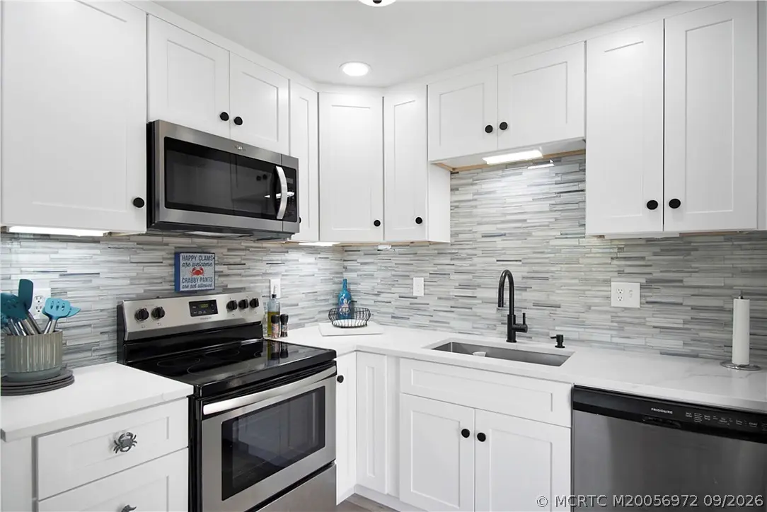 4 of 27 - 87 Las Olas Drive, Jensen Beach, FL