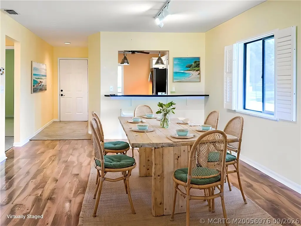 4 of 27 - 6303 Williamsburg Drive 201, Hobe Sound, FL