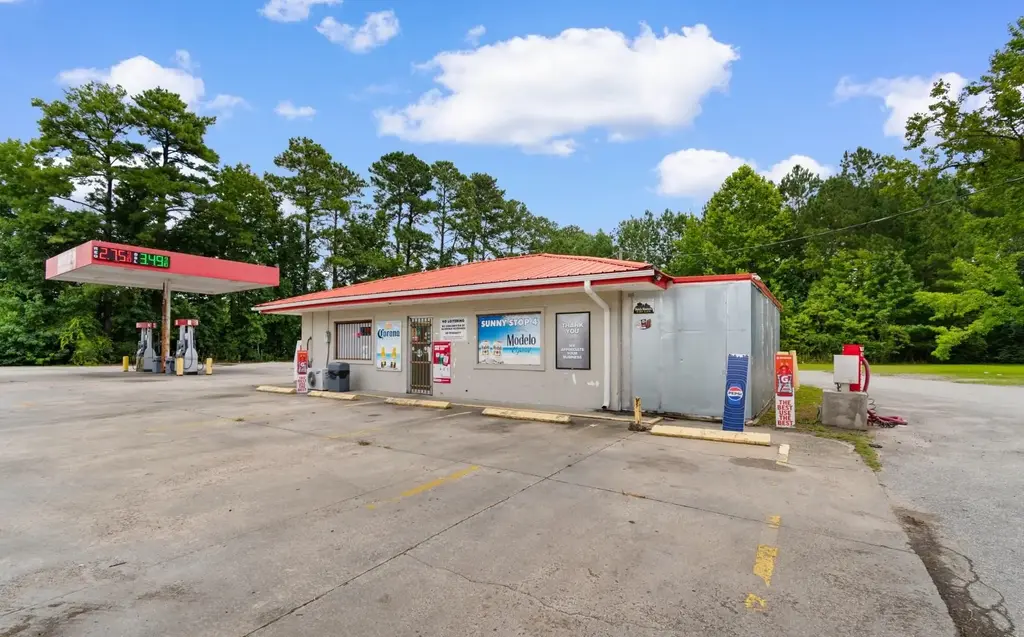 1798 Highway 701 North, Loris