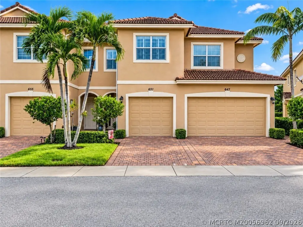 651 Glen Crest Way, Stuart