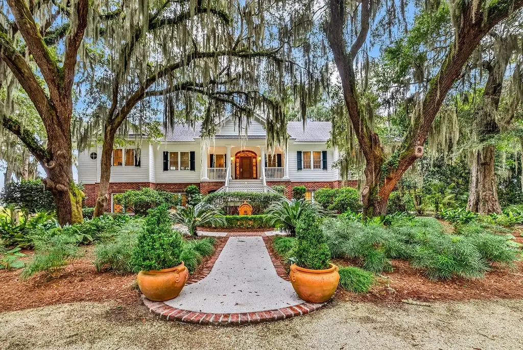 541 River Oaks Circle, Pawleys Island